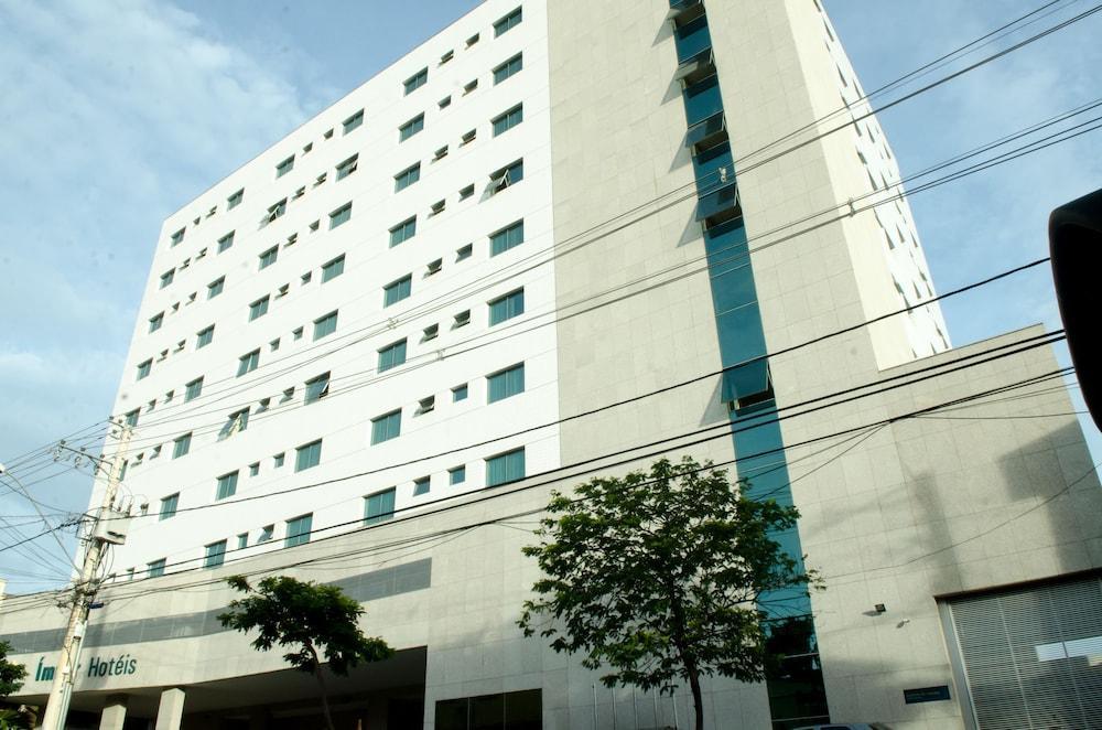 Impar Suites Expominas Belo Horizonte Exterior photo